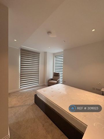 1 bedroom flat to rent - Photo 4