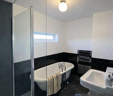 3 bedroom maisonette to rent - Photo 5