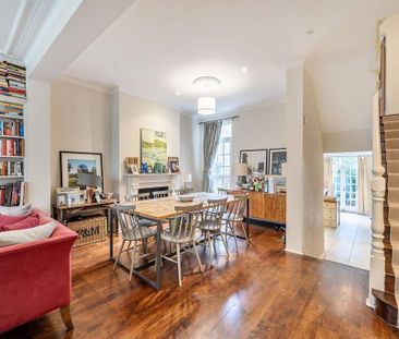 4 bedroom terraced house to rent - Photo 1