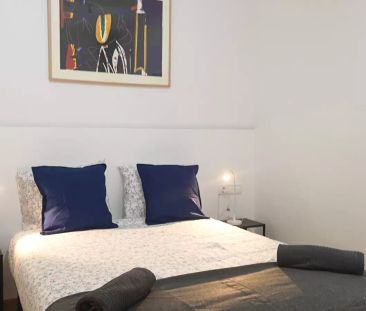 Room for rent in 3-bedroom apartment in L'Hospitalet de Llobregat - Foto 5