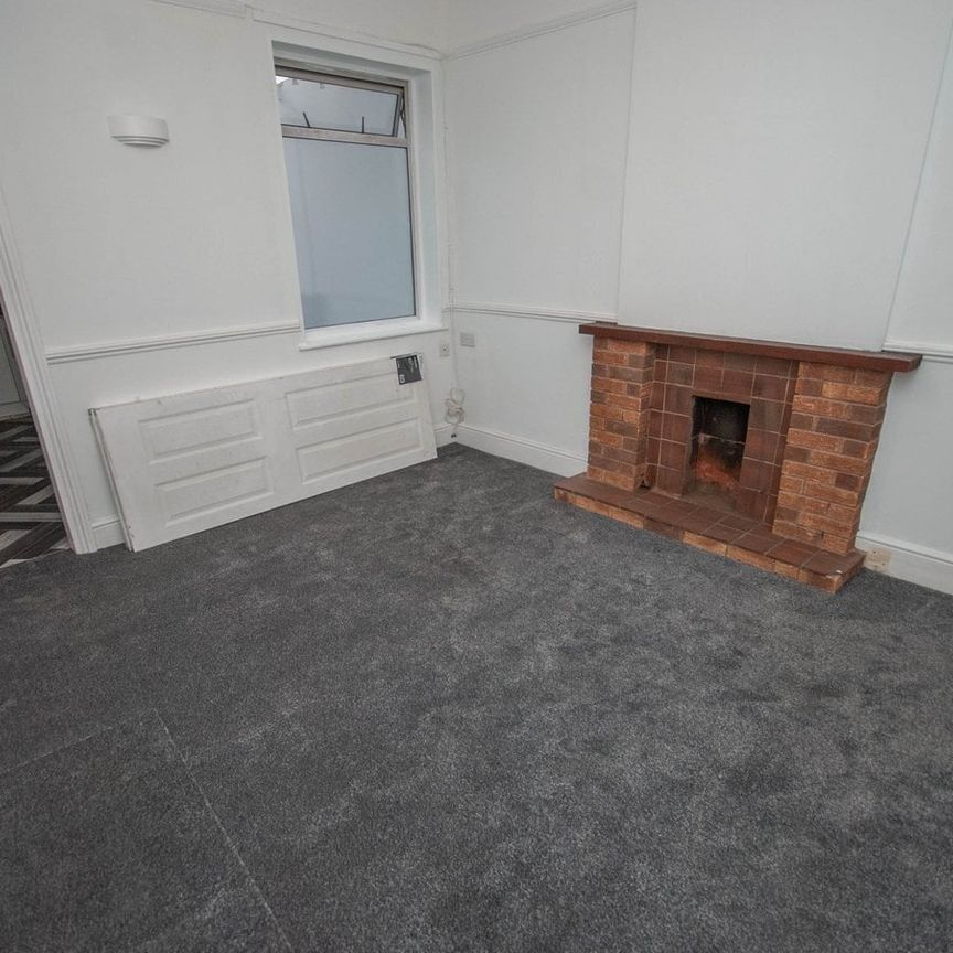 King Edward Road, Rugby, CV21 - Photo 1