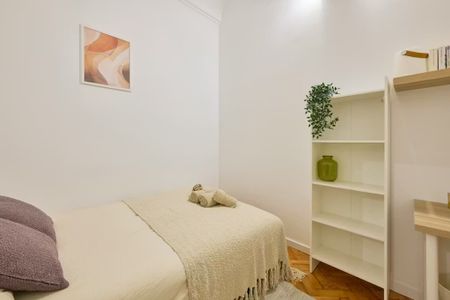 Avenida Almirante Reis, Lisbon, Lisbon 1000-049 - Photo 2