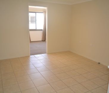 2/311 Bridge Street, NEWTOWN - Photo 2