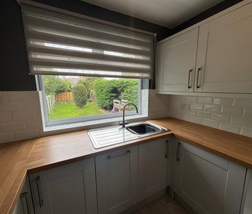 Moorfield Drive, Parkgate - Photo 6