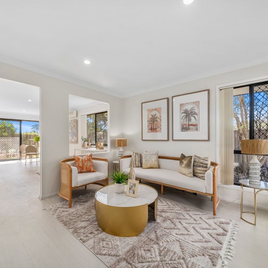 Stunning property located in the heart of Eight Mile Plains - Photo 1