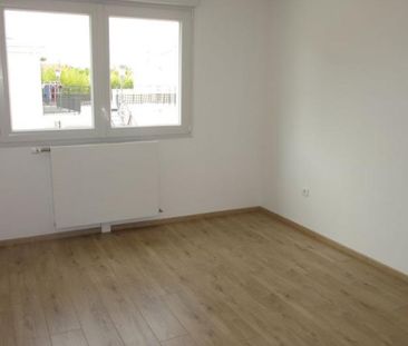 Louer appartement 3 pièces de 65 m² - Photo 2