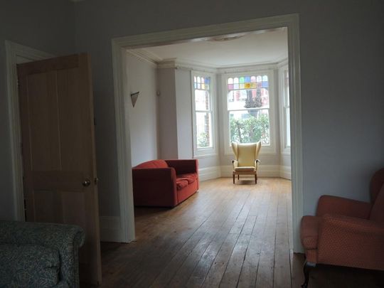 5 bedroom terraced house to rent - Photo 1