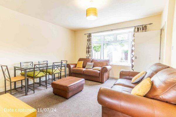 7, Hewley Avenue - Photo 1