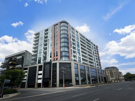 Luxury Living- 1 bedroom, 1 carpark apartment - Photo 4