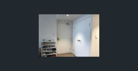 Smartly designed 2 Bedrooms generous sized apartment with wintergarden in the heart of Rhodes! - Photo 3