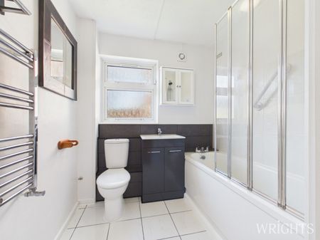 1 bedroom Flat - Skipton Close, Stevenage - Photo 5
