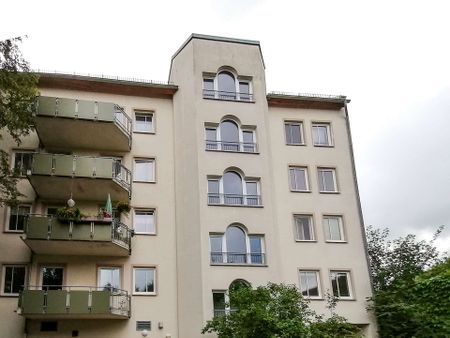 Erstbezug nach Renovierung! Tolle 3 Raumwohnung im neuen Glanz mit großer Garage! - Foto 3