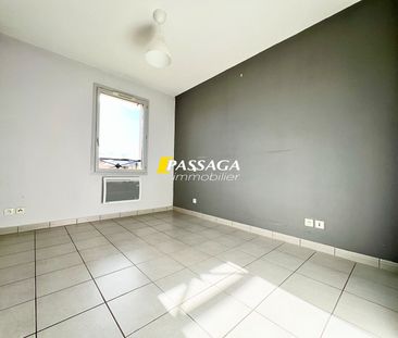 Location Appartement 2 pièces 43m² - Photo 2