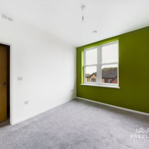 A 1 Bedroom Apartment - Photo 3