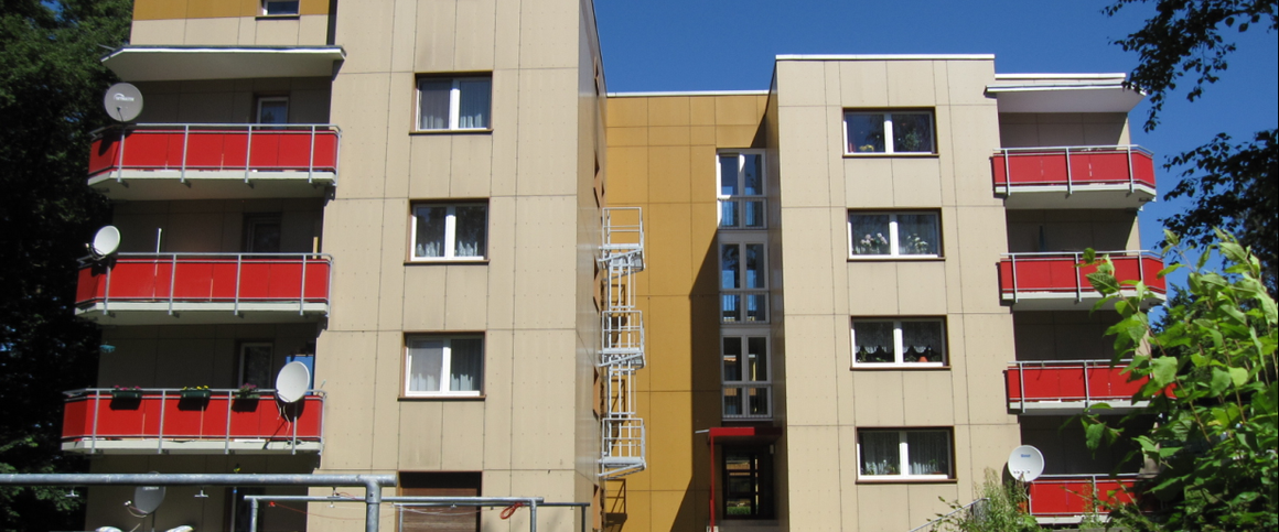 Geräumige Erdgeschosswohnung mit Balkon ab sofort frei! - Foto 1
