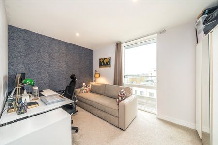 Handley Drive, Kidbrooke Village, London, SE3 9BW - Photo 2
