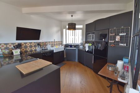 BORDEAUX CAUDERAN / PARC BOURRAN - T4 Meublé 112 M² + BALCON + PARKING - Photo 5