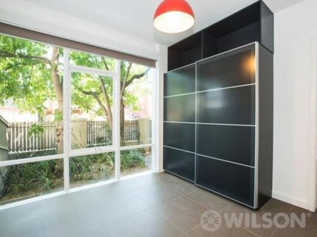 Modern apartment in central location - Photo 2