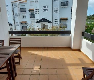 2 Bedroom Apartment For Rent in La Duquesa, Málaga - Photo 6