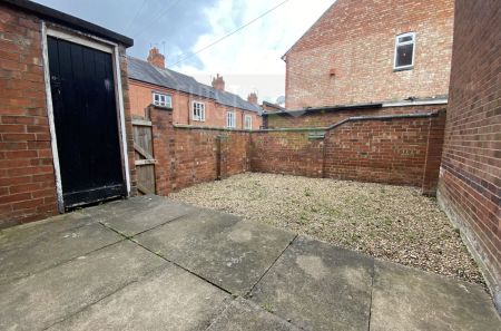 Lytton Road, Clarendon Park, Leicester, LE2 - Photo 2