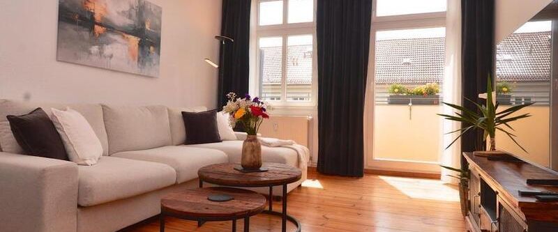 Sehr hochwertige 2 Zi-Whng in bester Friedrichhainer Lage - Photo 1