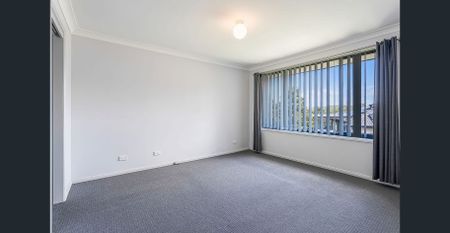 Family Comfort and Convenience in a Sought-After Location - Photo 5