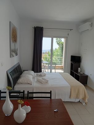 Studio/Γκαρσονιέρα για ενοικίαση - Κάρυστος, - Photo 1