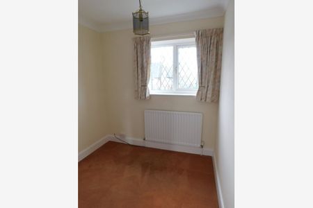 14, Darwin Gardens, Mountfields, Shrewsbury, SY3 8QB - Photo 3