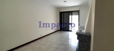 Apartamento T2+1 - Photo 2