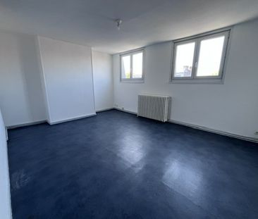 Location Appartement 1 pièce 31m² ROUBAIX 59100 - Photo 4
