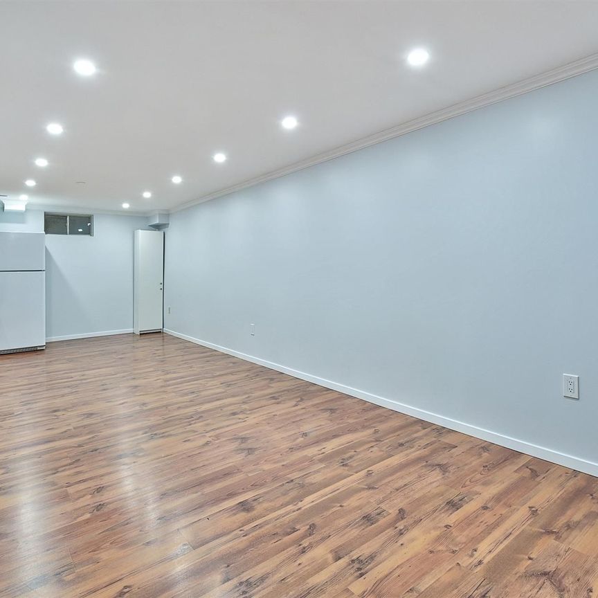 For Lease - 4224 Trapper Crescent, Mississauga, Ontario - Photo 1