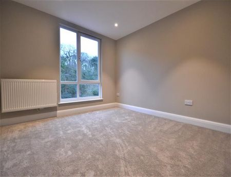 2 Bedroom Apartment To Let - Photo 5