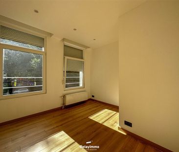 Appartement 2 chambres avec terrasse - Photo 2