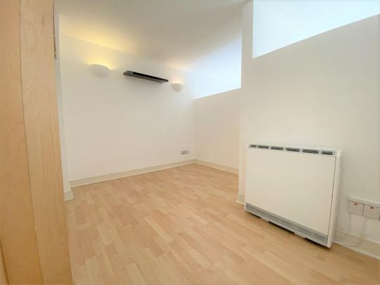 15 Victoria Street, Liverpool - Photo 1