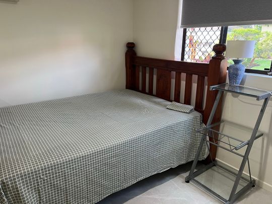 Wishart - Photo 1