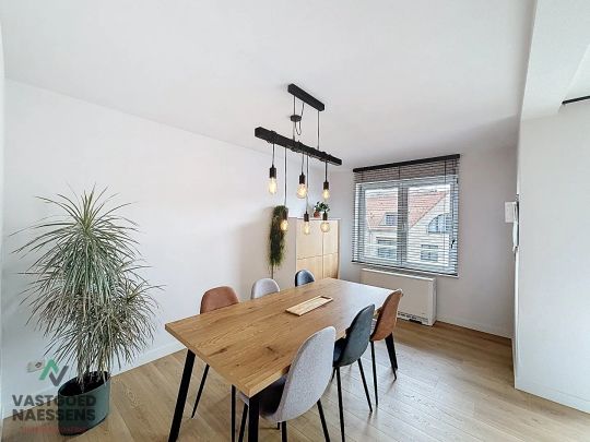 GEMEUBELD DUPLEX-APPARTEMENT MET 2 SLPK EN TERRAS - Photo 1