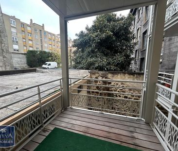 Location Appartement 3 pièces 51m² ST ETIENNE 42000 - Photo 4