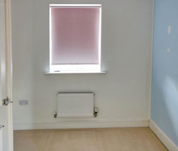 5 bedroom terraced house to rent - Photo 4