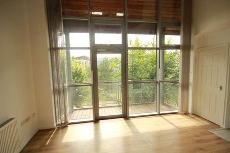 Windmill Road, Slough, SL1 - Photo 3