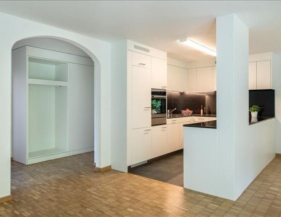 Spacious family apartment in a quiet neighborhood - Photo 1