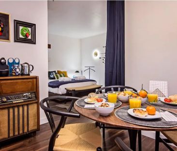 Avinguda del Paral.lel, Barcelona, Catalonia 08004 - Photo 6