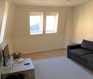 Location Appartement 1 pièce 26m² LILLE 59800 - Photo 2