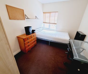3 Bed Student Accommodation - Photo 1
