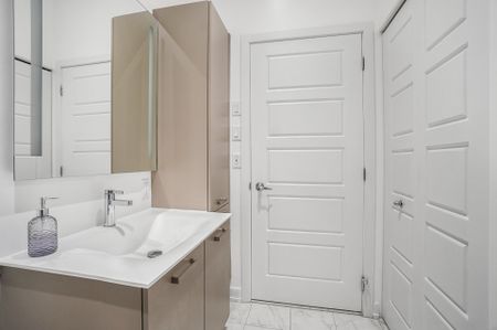 Condo for rent, Laval (Laval-des-Rapides) - Photo 4
