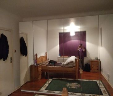 1 Bed Flat, Addiscombe Road, CR0 - Photo 6