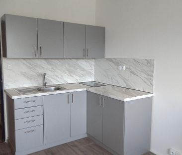 Pronájem bytu 1+kk 27 m² - Фото 3