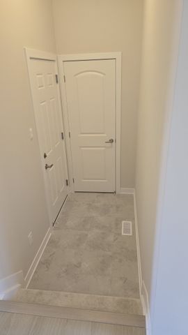 For Lease - 512 Promontory Place, Barrhaven, Ontario - Photo 2