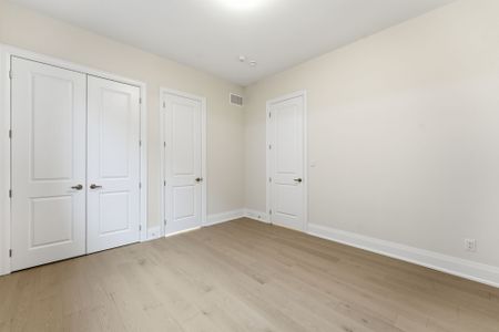 For Lease - 11 Gianvito Crescent, King, Ontario - Photo 5