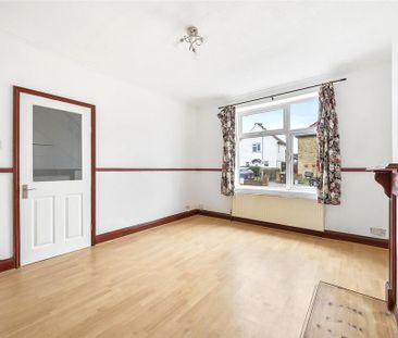 3 bedroom house to rent - Photo 2