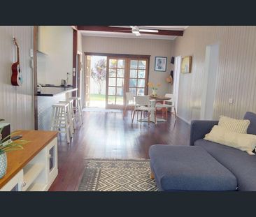 Charming little gem *** Unfurnished *** - Photo 2